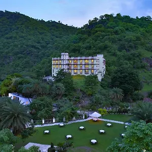 Resort Aaram Baagh - A Luxury Nature